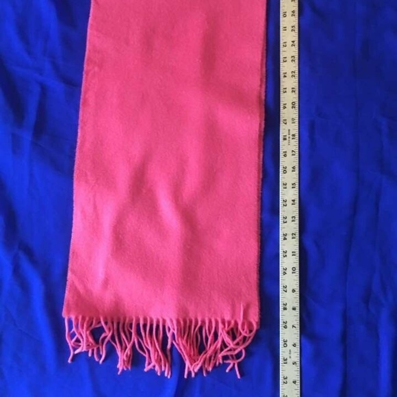 HOT PINK SCARF 100% SOFT Cashmere Scarf - 2 PLY - Picture 2 of 4